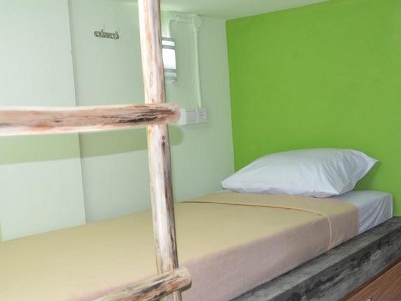 The Eco-Living Hostel เดนปาซาร์ ภายนอก รูปภาพ