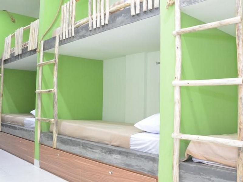 The Eco-Living Hostel เดนปาซาร์ ภายนอก รูปภาพ